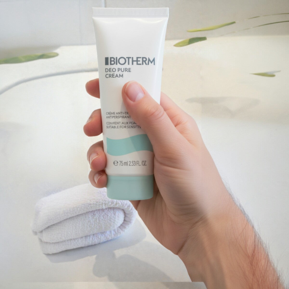 Biotherm Deo Pure Antiperspirant Cream 75ml in hand
